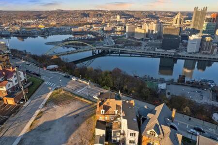 Appartamento Charming Studio-Panoramic View-Your Pittsburgh Sanctuary Esterno foto