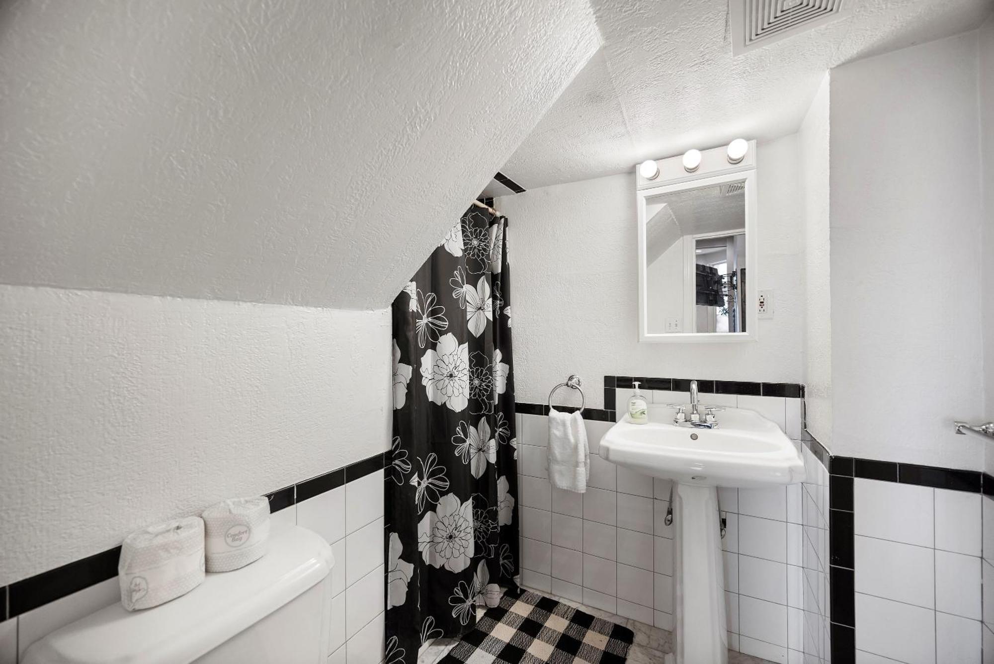 Appartamento Charming Studio-Panoramic View-Your Pittsburgh Sanctuary Esterno foto