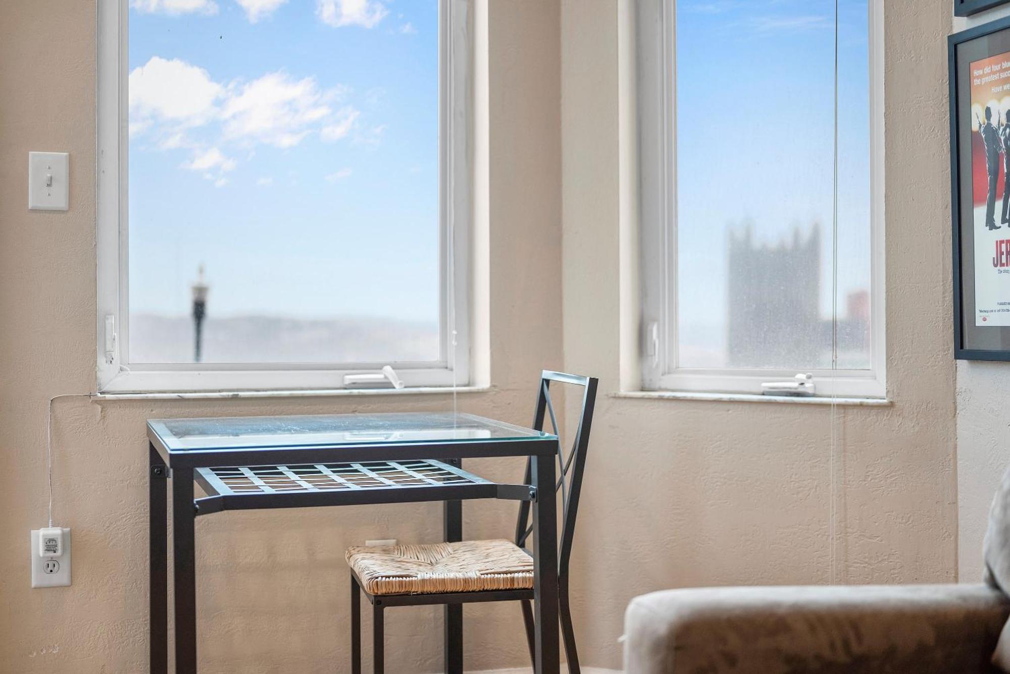 Appartamento Charming Studio-Panoramic View-Your Pittsburgh Sanctuary Esterno foto