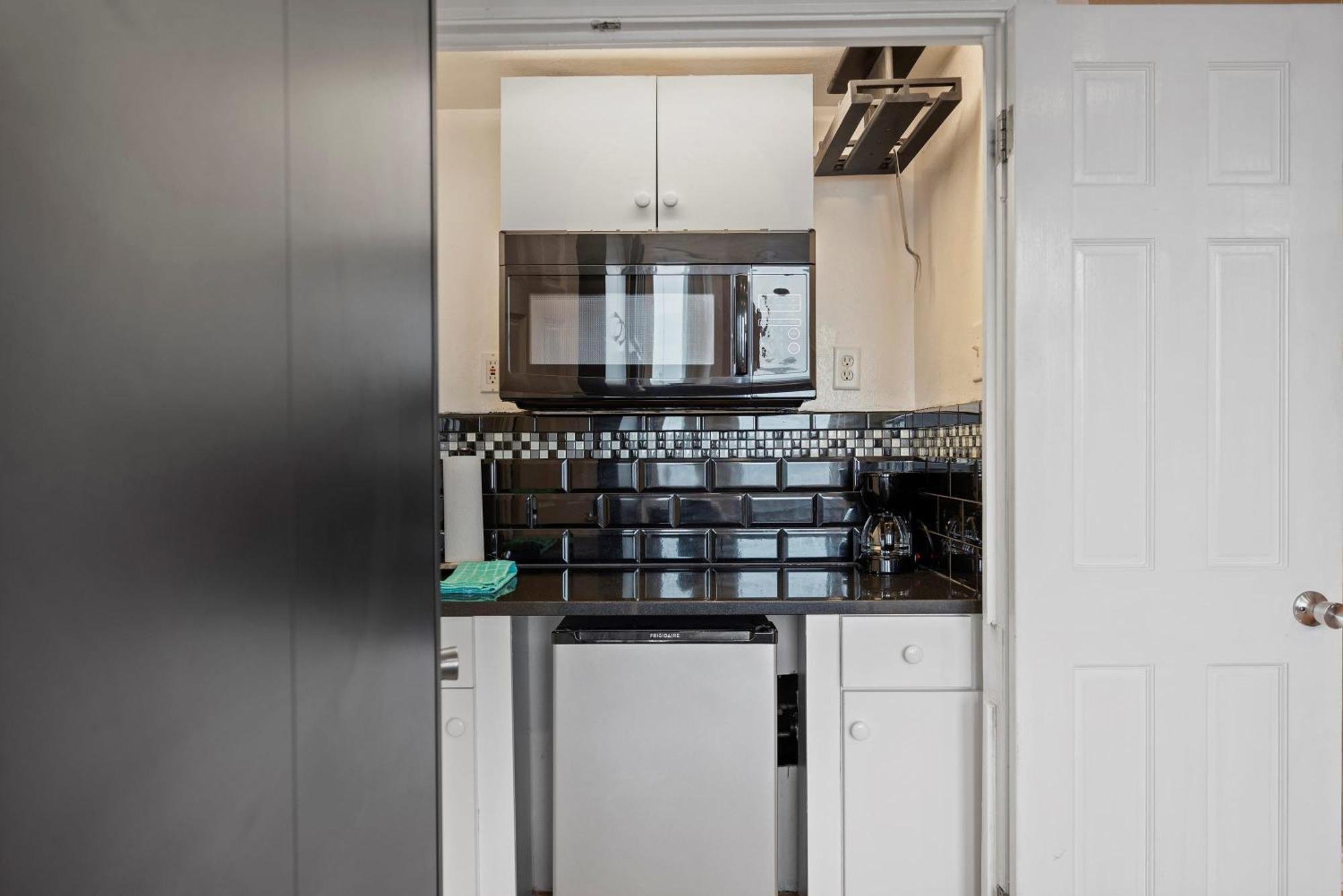 Appartamento Charming Studio-Panoramic View-Your Pittsburgh Sanctuary Esterno foto